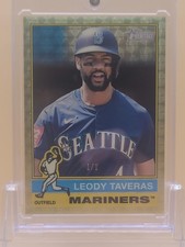 Marketplace image: 2025 Topps Heritage High Number - Leody Taveras Superfractor - 1/1