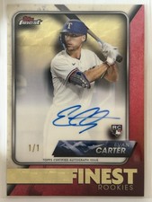 Current marketplace image for 2024 Topps Finest #1 DESIGN VARIANTE ROOKIE AUTO Superfractor 1/1