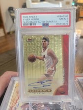 Current marketplace image for 2024 Topps Finest #FBATHO CASI NUEVO- Superfractor 1/1