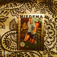 Marketplace image: 2024-25 TOPPS CHROME UEFA WOMEN VIVIANNE MIEDEMA TRUE 1/1 BASE CARD🔥 DUTCH GOAT