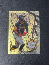 Marketplace image: 2026 Topps Chrome Wrecking Crew Oneil Cruz #WC-17 Superfractor 1/1